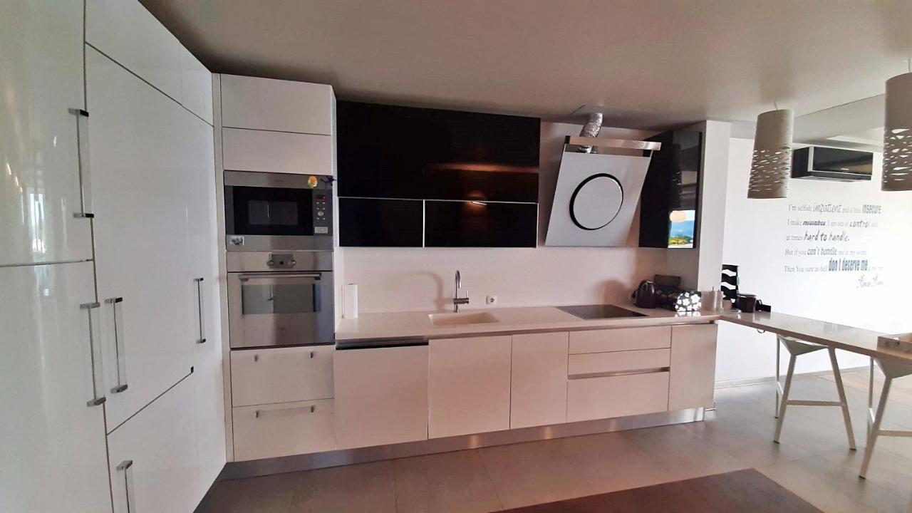 Apartment Iva Omiš Exterior foto